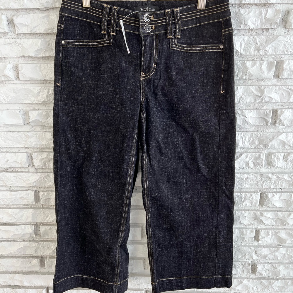 White House Black Market Wide Leg Black Denim wash Sz 2